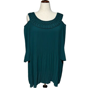 Catherines Top Womens 2X-22-24W Green Pleated Cold Shoulder Bell Sleeve Flowy